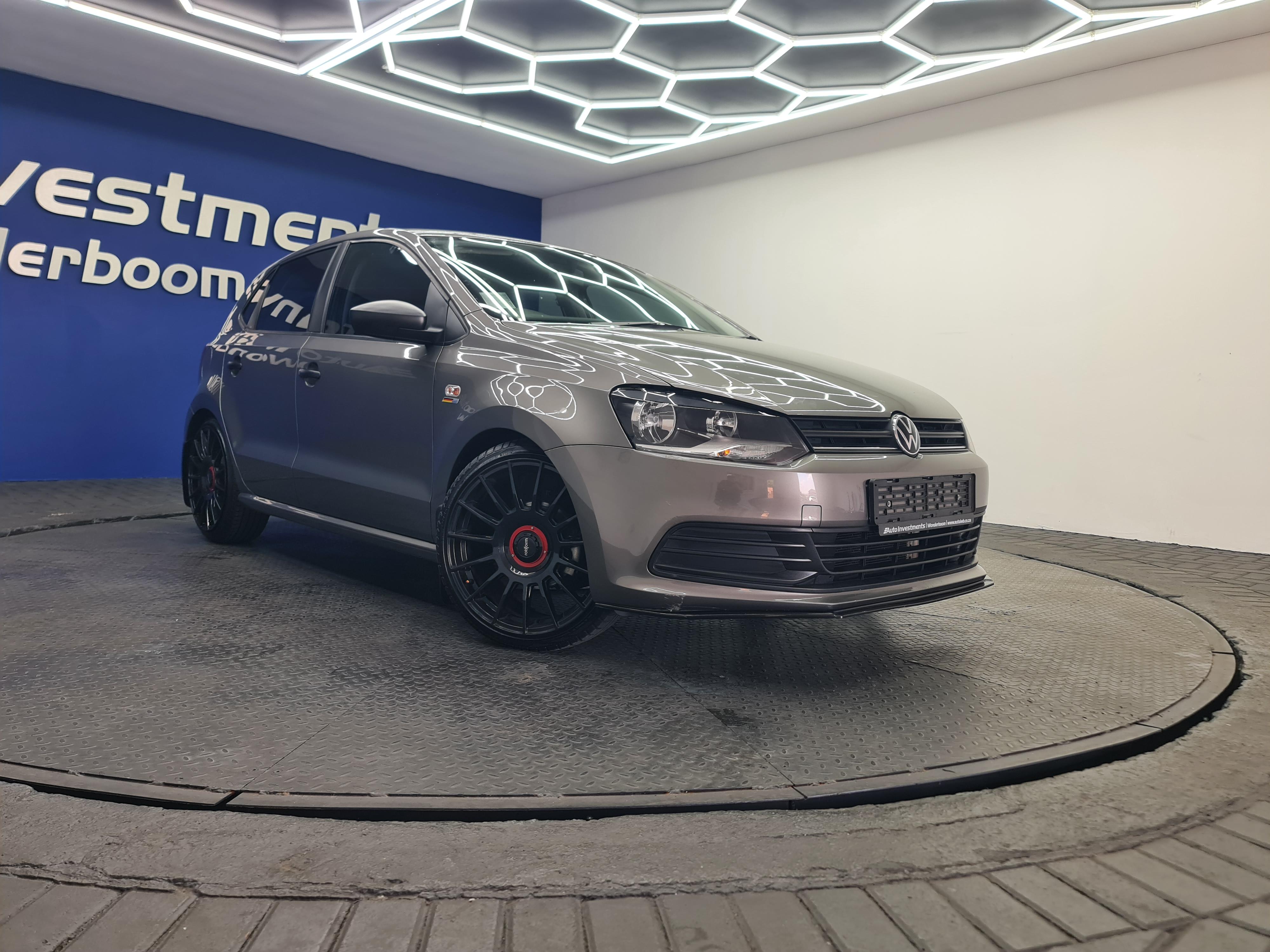 VOLKSWAGEN POLO VIVO 1.4 TRENDLINE (5DR) - 1