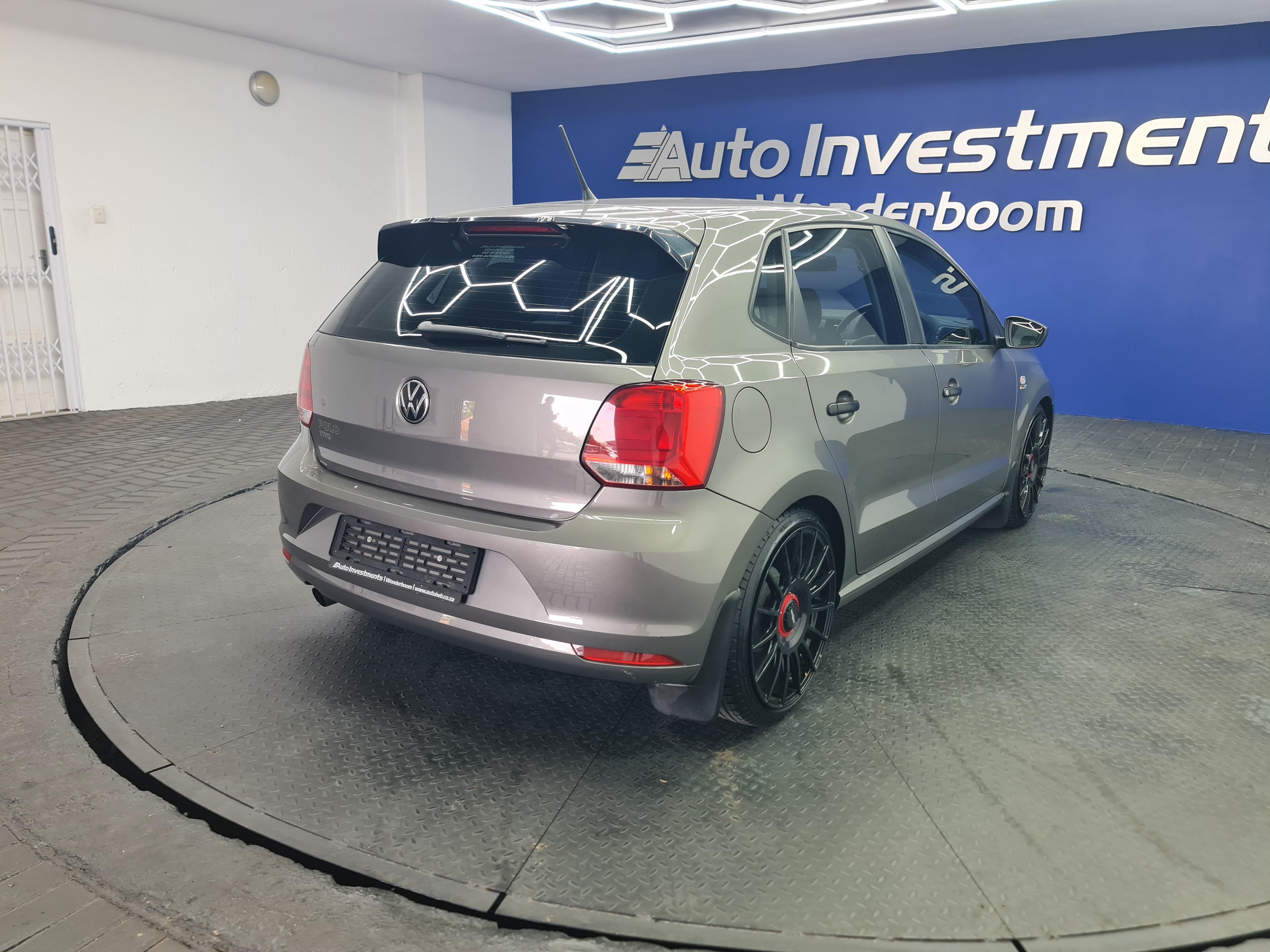 VOLKSWAGEN POLO VIVO 1.4 TRENDLINE (5DR) - 10