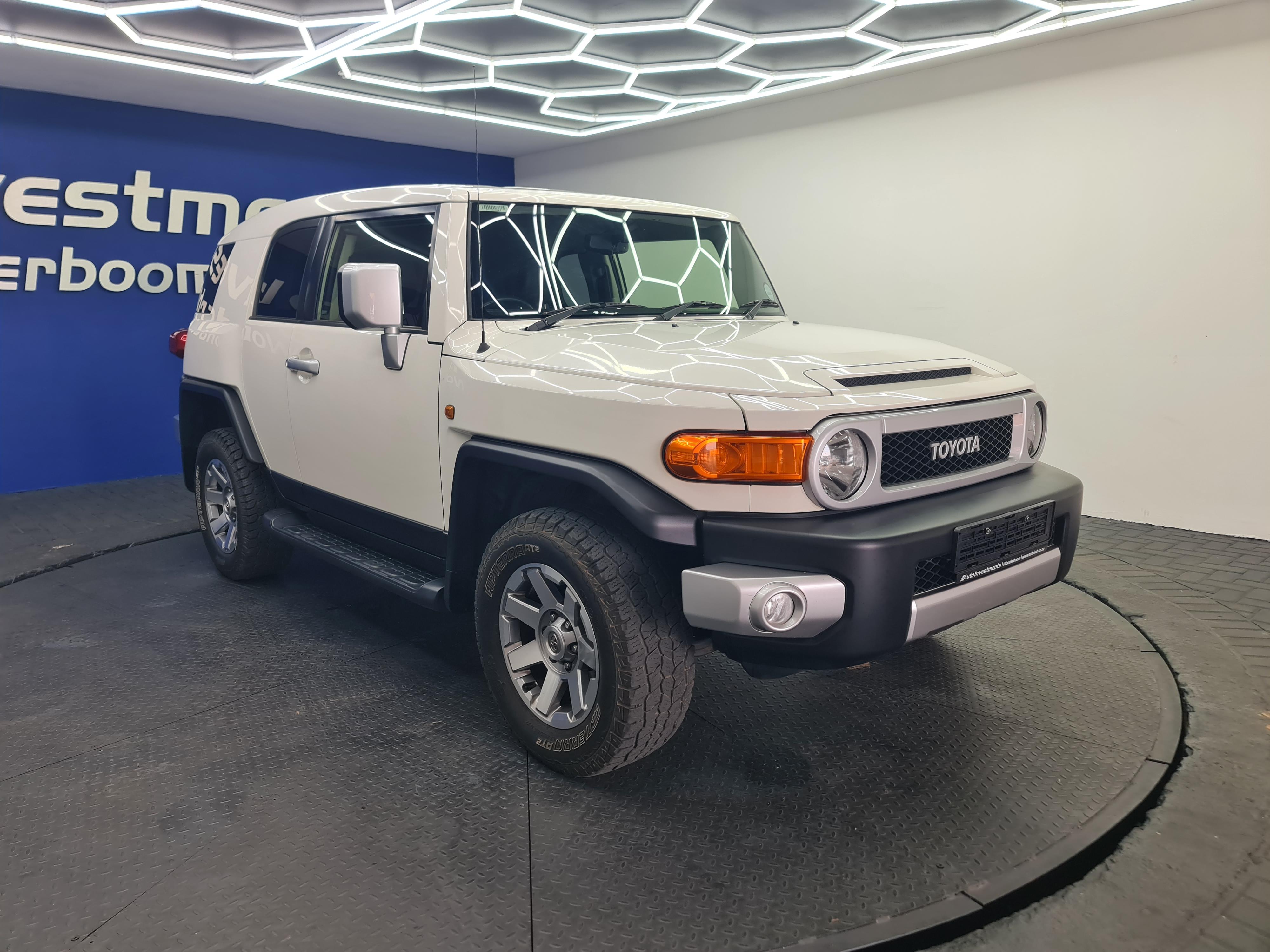 TOYOTA LANDCRUISER L/CRUISER FJ 4.0 V6 CRUISER - 3