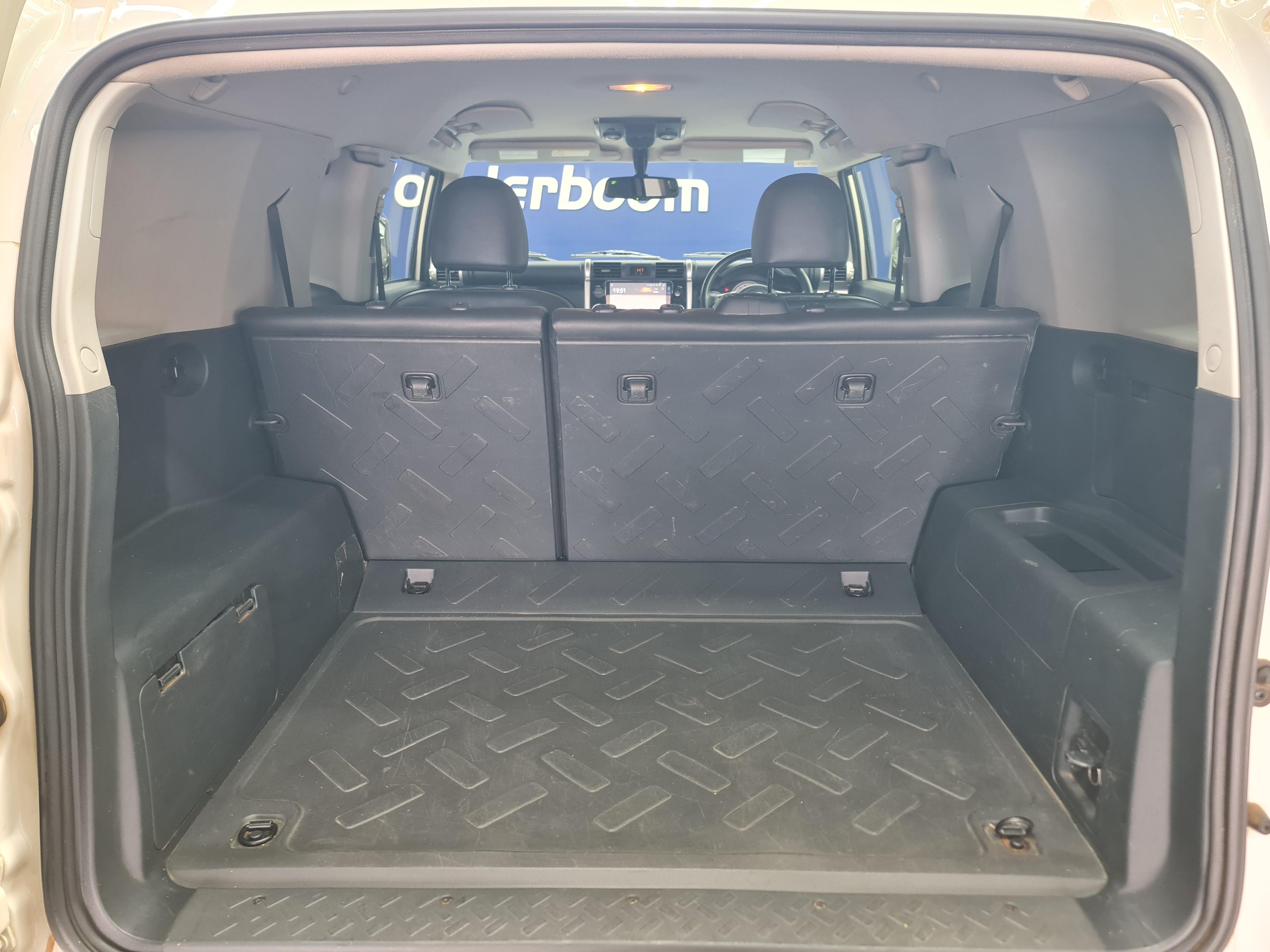 TOYOTA LANDCRUISER L/CRUISER FJ 4.0 V6 CRUISER - 17