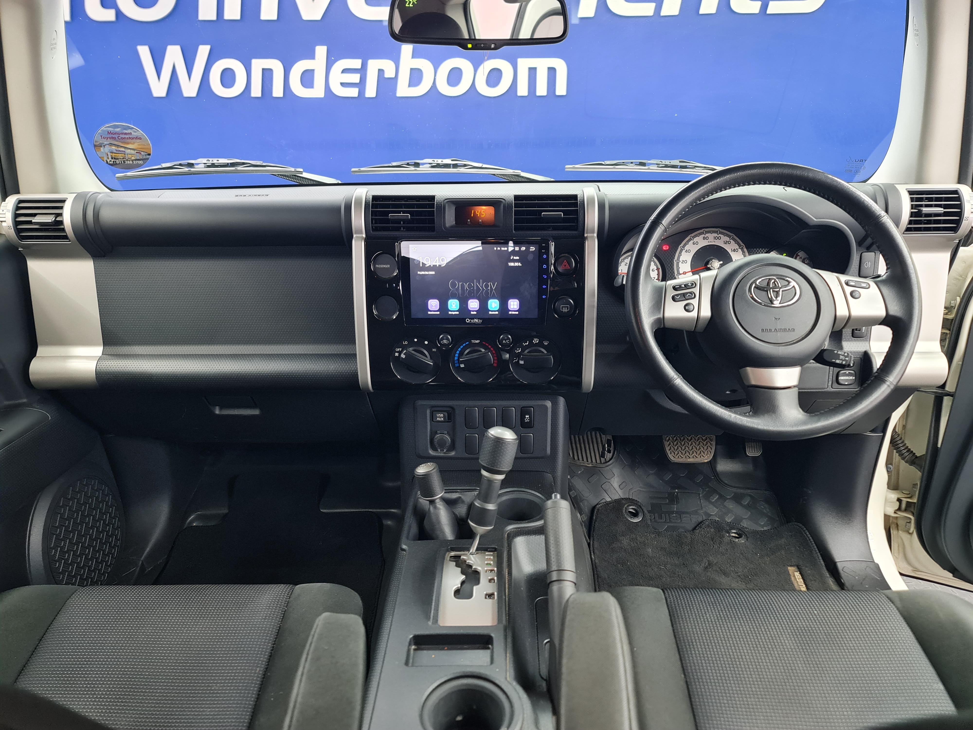 TOYOTA LANDCRUISER L/CRUISER FJ 4.0 V6 CRUISER - 16