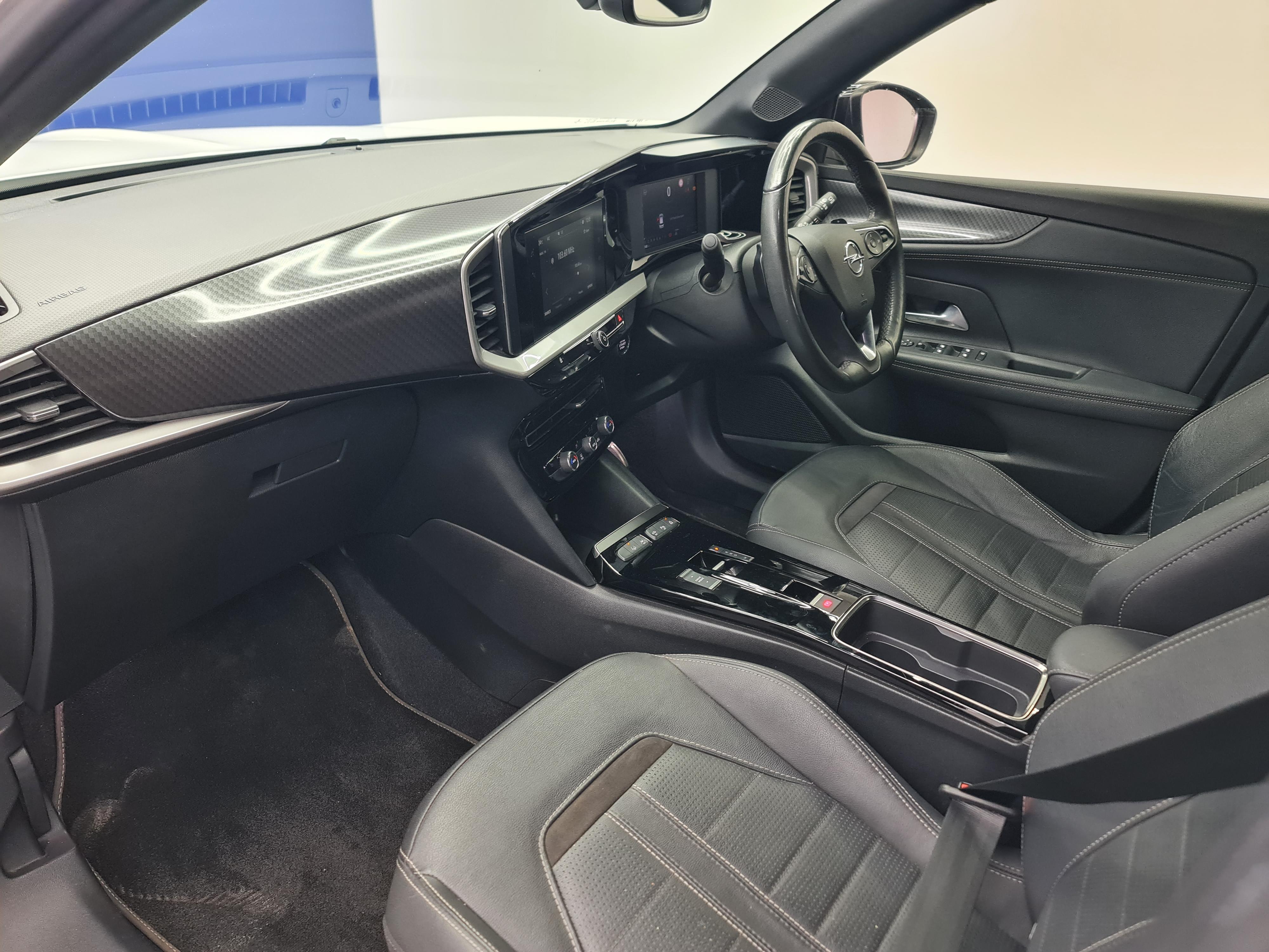 OPEL MOKKA 1.2T GS A/T - 17