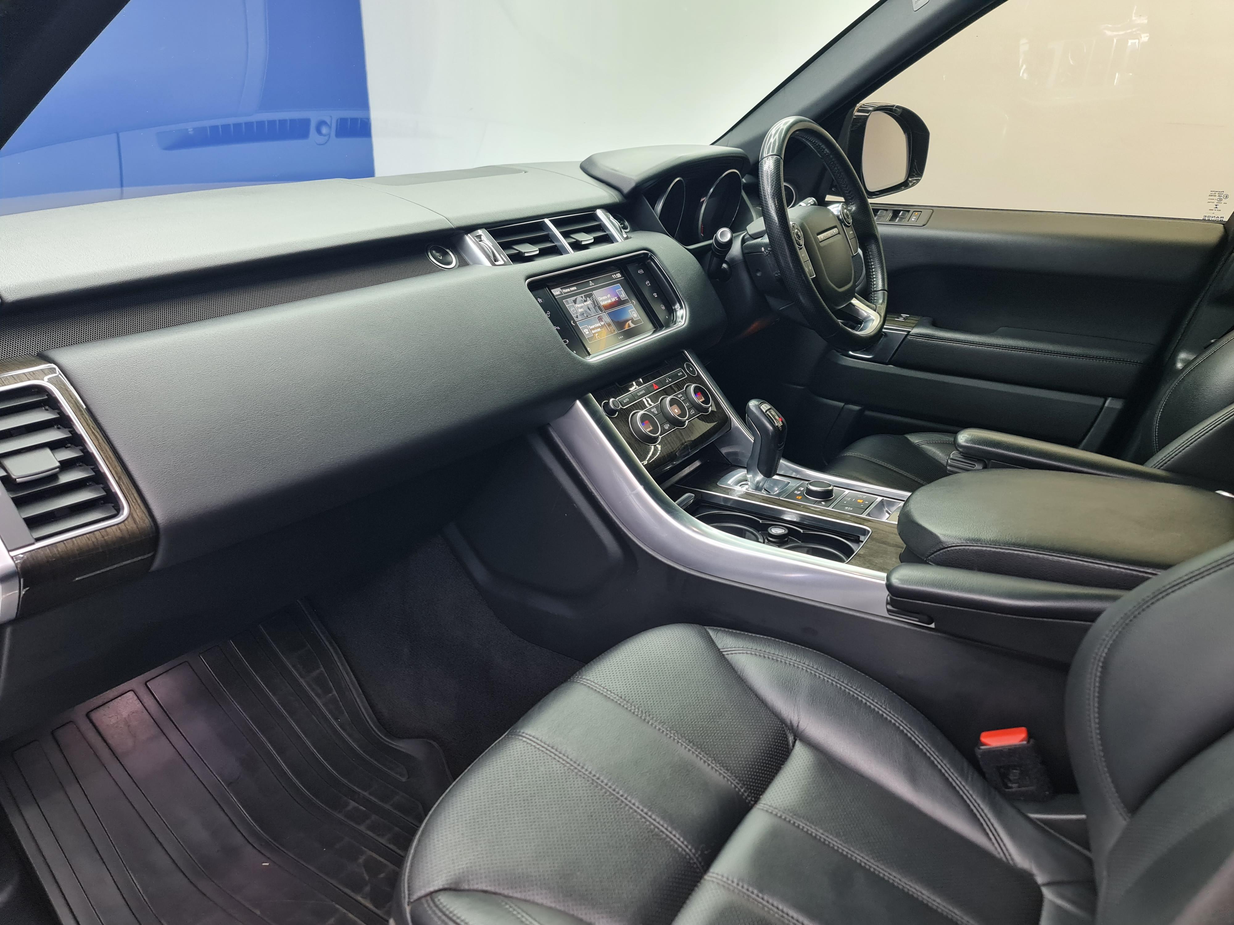 LAND ROVER RANGE ROVER SPORT 3.0 SDV6 SE - 17
