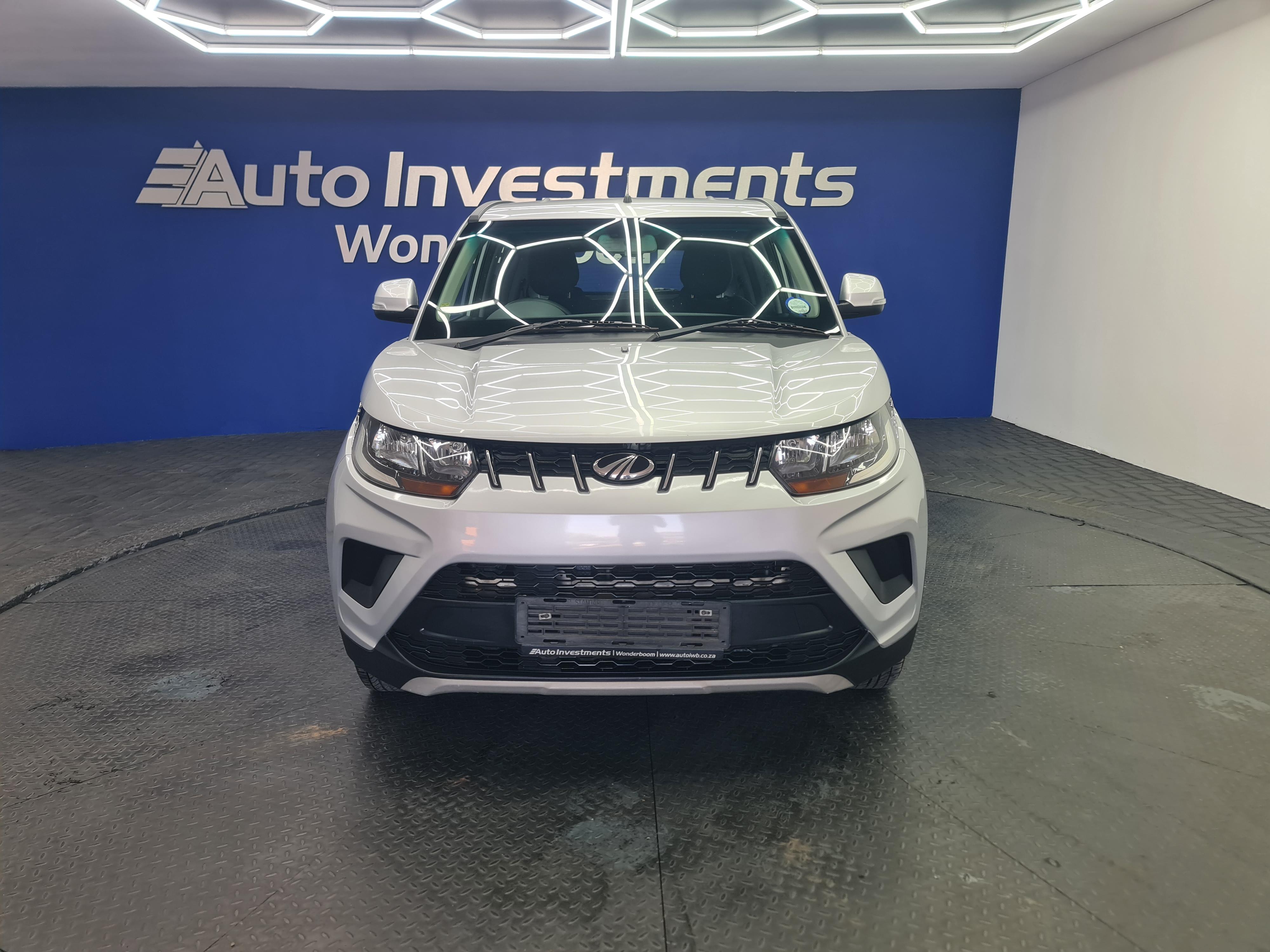 MAHINDRA KUV 100 1.2 K6+ NXT - 4