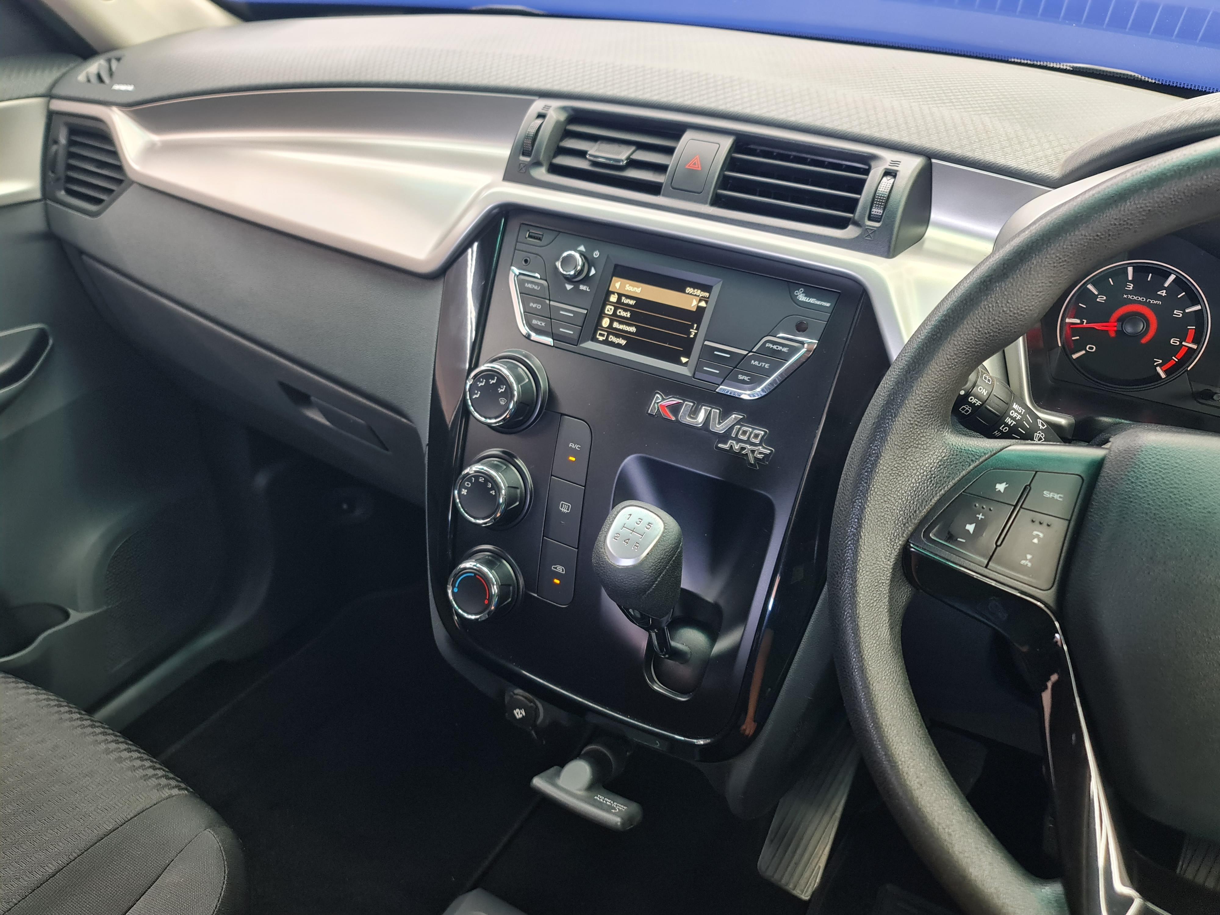 MAHINDRA KUV 100 1.2 K6+ NXT - 13
