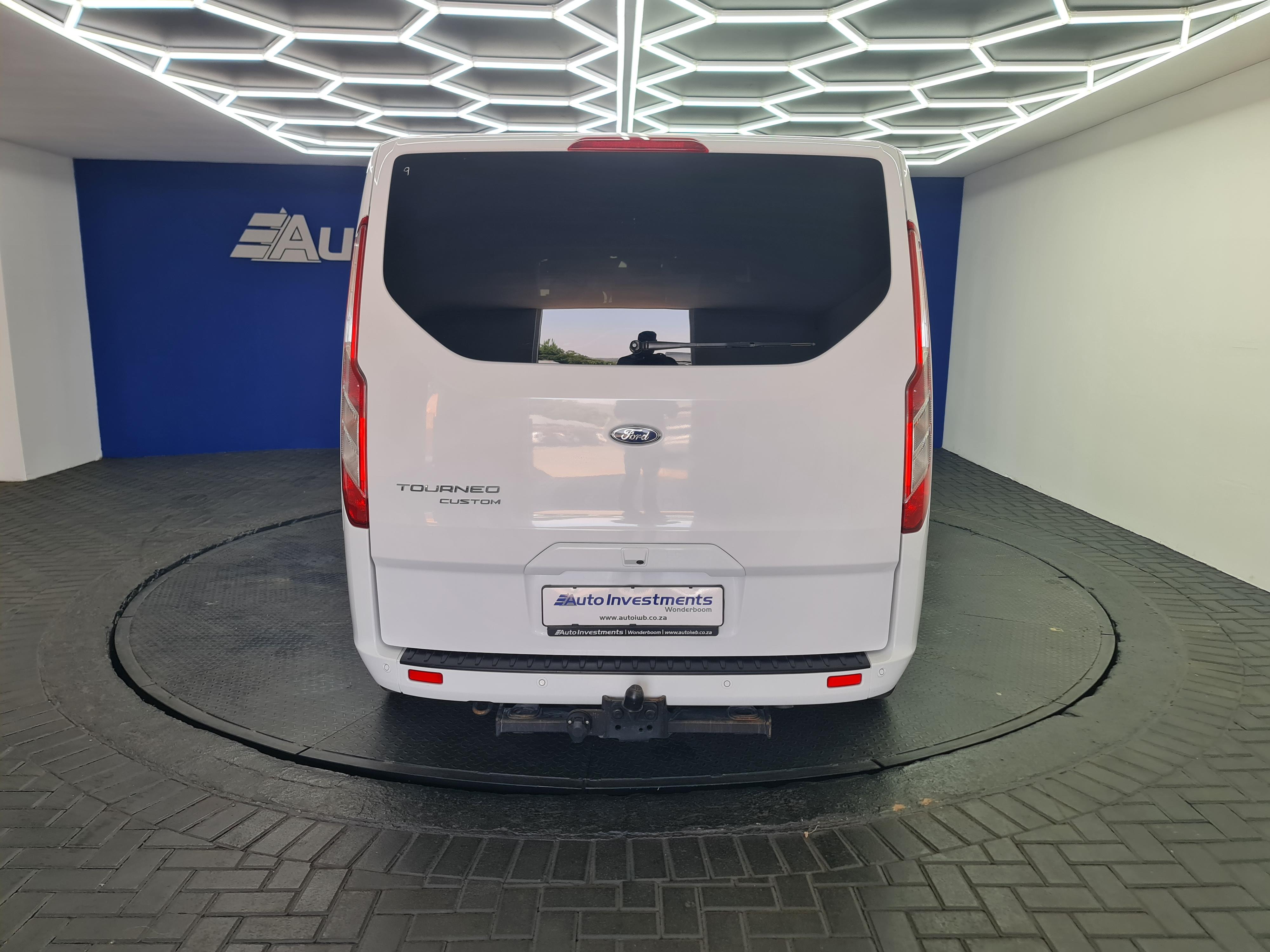 FORD TOURNEO CUSTOM 2.0TDCI TREND A/T (96KW)