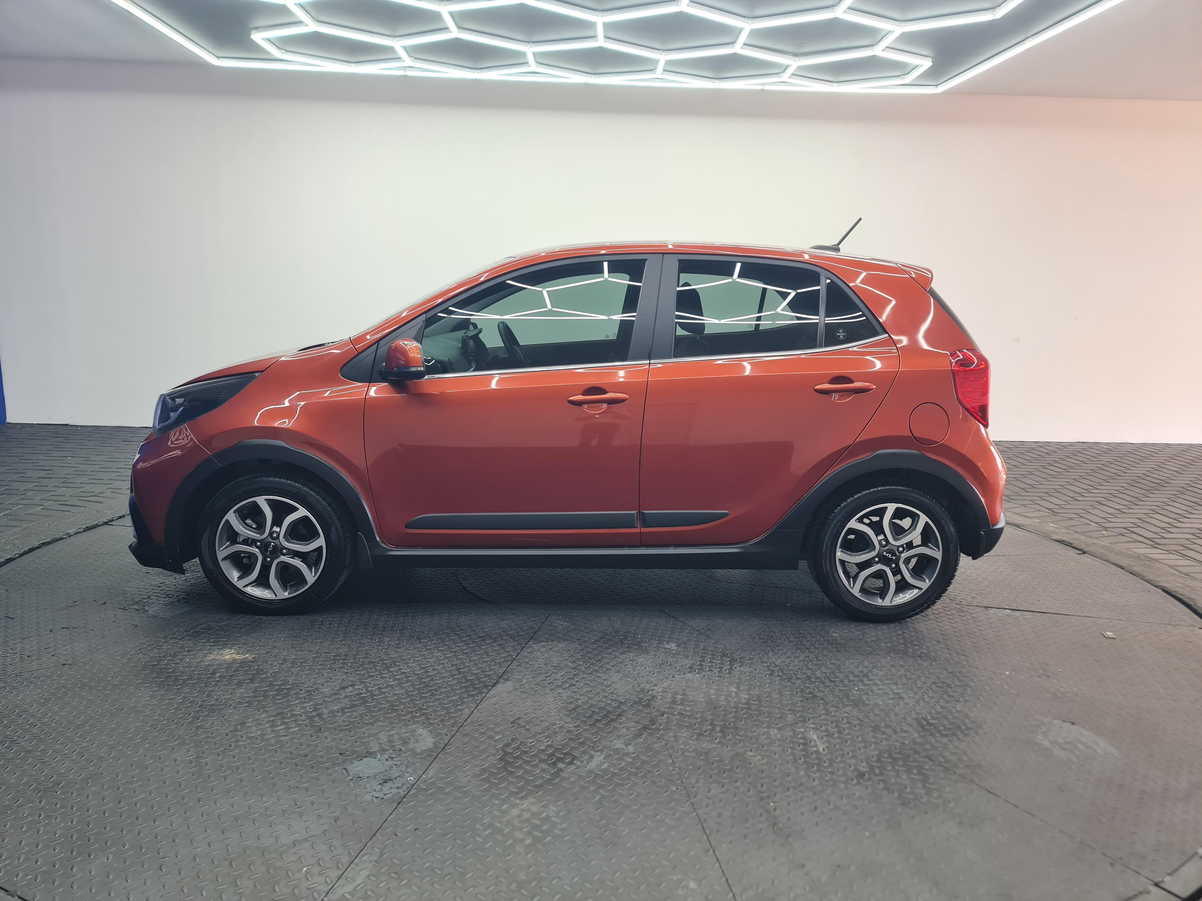 KIA PICANTO 1.2 X-LINE A/T