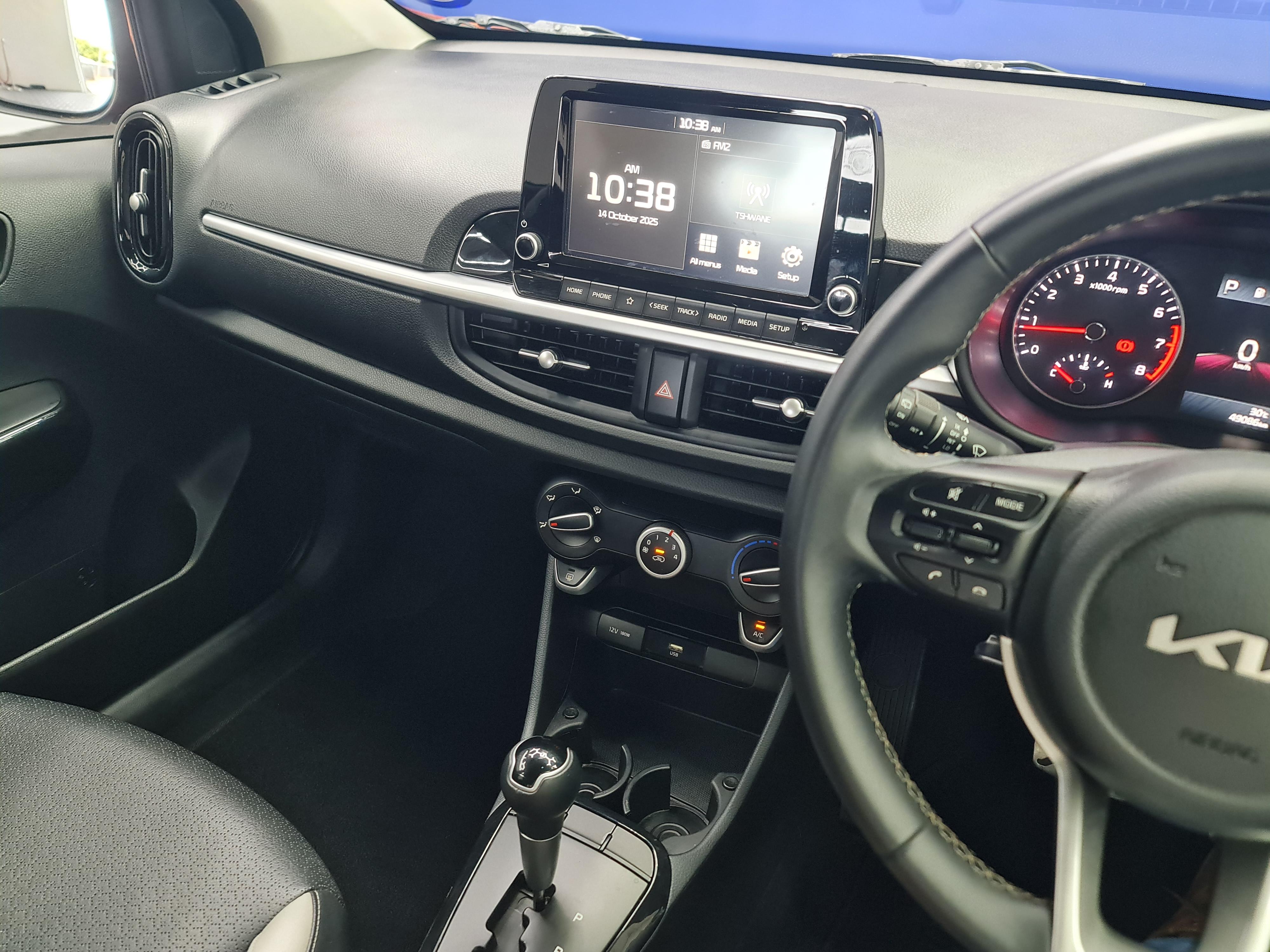 KIA PICANTO 1.2 X-LINE A/T