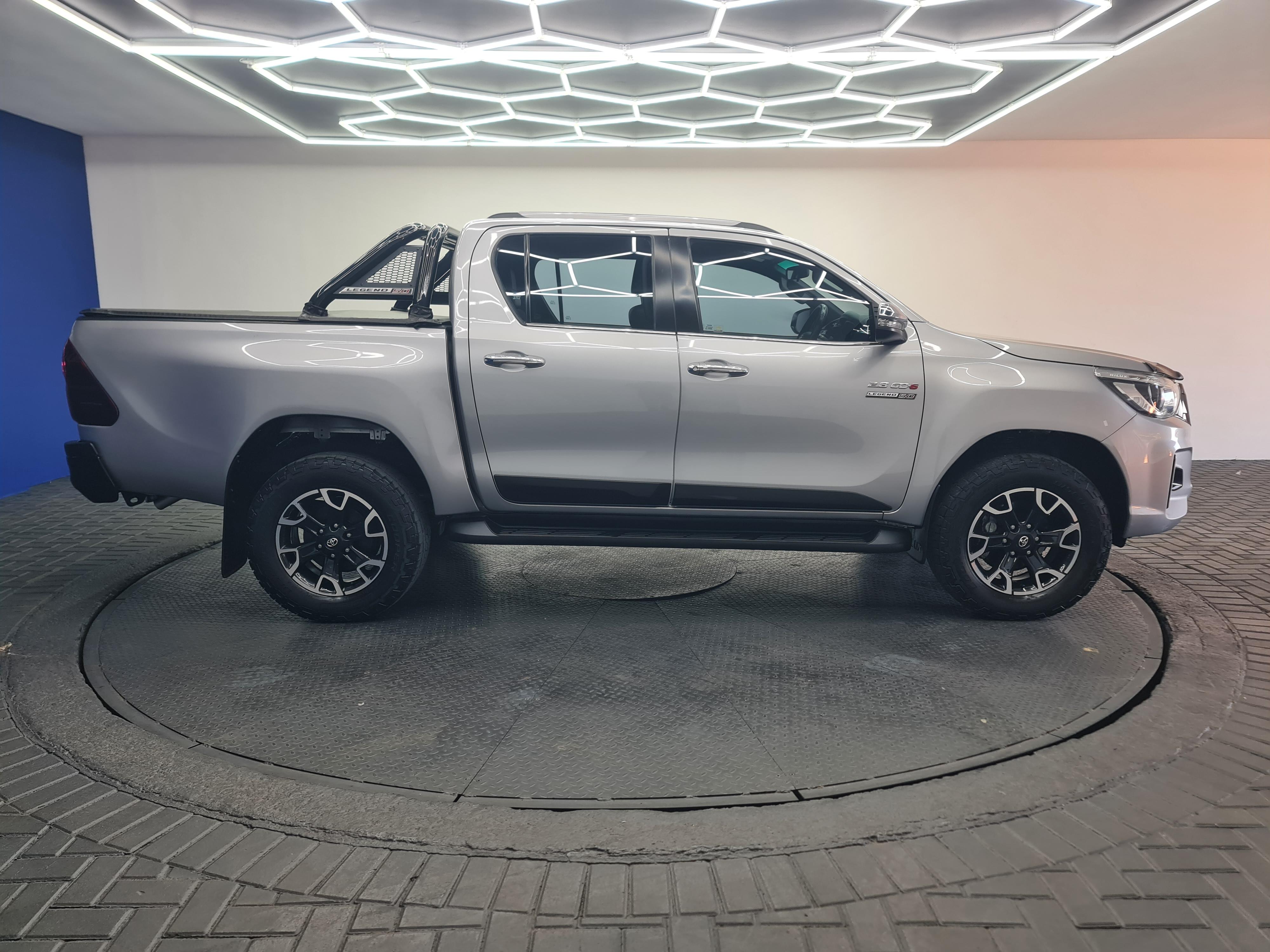 TOYOTA HILUX 2.8 GD-6 RAIDER 4X4 A/T P/U D/C